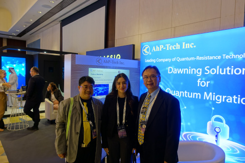 Hala Hawashin, Researcher at University College London, visits AhP-Tech's Booth.