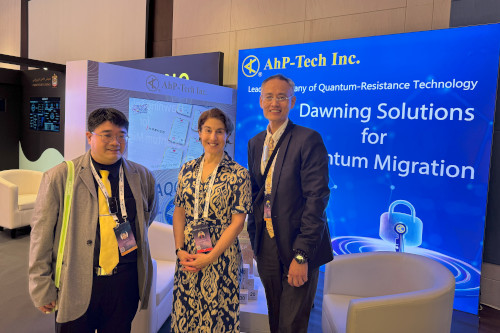 Karina Robinson, the founder of The City Quantum & AI Summit, visits AhP-Tech's Booth.